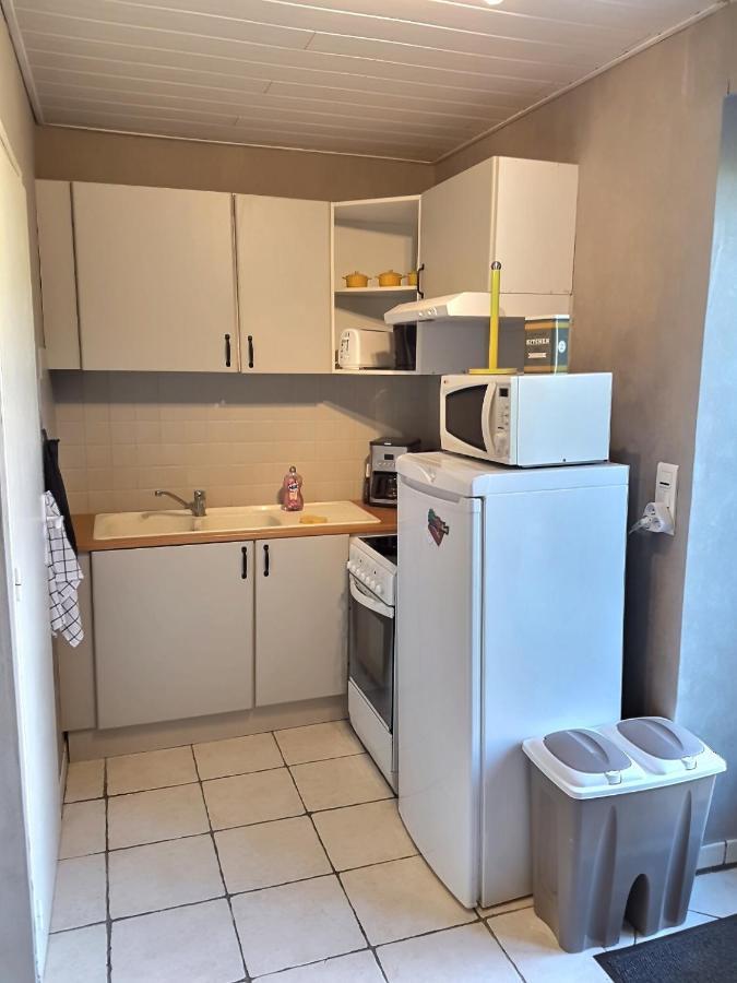 Gites De La Bonaudrie Combrand Exteriör bild